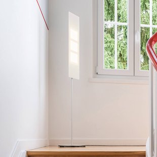 OMLED vloerlamp One f3l, roestvrij staal/zwart, OLED