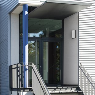 LCD Buitenwandlamp 039 van roestvrij staal, grafiet