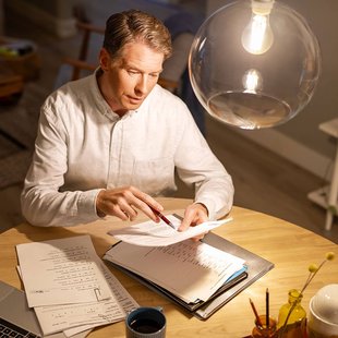 Philips Classic LED lamp E14 B35 6,5W helder 4.000K