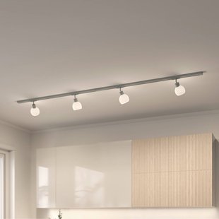 Lindby 1-circuit railsystem Linaro, E14, zilver, 4-lamps. Lindby 1-circuit railsystem Linaro, E14, zilver, 4-lamps.