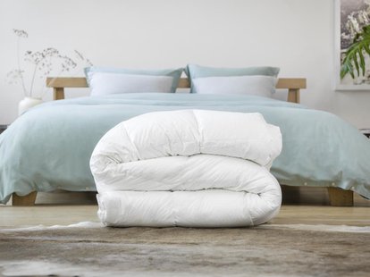 Yumeko Dekbed ganzendons all seasons 
Vulling: 100% biologisch ganzendons
Tijk: 100% biologisch katoen