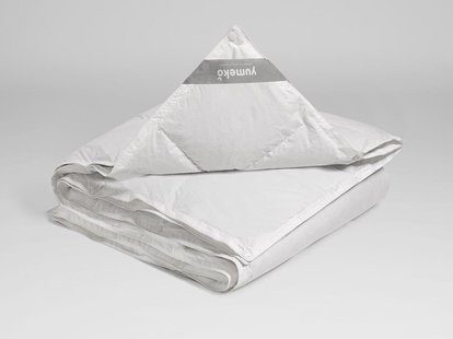 Yumeko Dekbed gerecycled dons all seasons 
Vulling: 70% gerecycled dons (eendendons en ganzendons), 30% gerecyclede veertjes (eenden- en ganzenveertjes)
Tijk: 100% biologisch katoen
