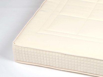 Yumeko Matras natuurlatex 1-persoons 90x220 medium
Kern: 100% natuurlatex
Tijk: 100% biologisch katoen, gewatteerd met 100% biologische scheerwol Yumeko Matras natuurlatex 1-persoons 90x220 medium
Kern: 100% natuurlatex
Tijk: 100% biologisch katoen, gewatteerd met 100% biologische scheerwol