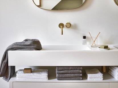 Yumeko Douchelakens dots dark grey 70x140 - 2 st 100% biologisch en fairtrade katoen