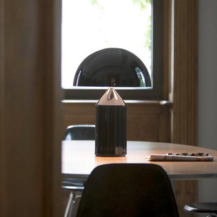 Oluce Atollo tafellamp met dimmer Ø50cm brons Oluce Atollo tafellamp met dimmer Ø50cm brons