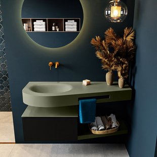 MONDIAZ RIVA 120cm badmeubel onderkast / planchet kleur Urban met 1 lade. Wastafel DULCET links 0 kraangaten kleur Army.