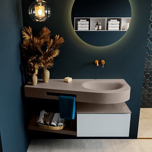 MONDIAZ RIVA 120cm badmeubel onderkast / planchet kleur Clay met 1 lade. Wastafel DULCET rechts 0 kraangaten kleur Smoke.