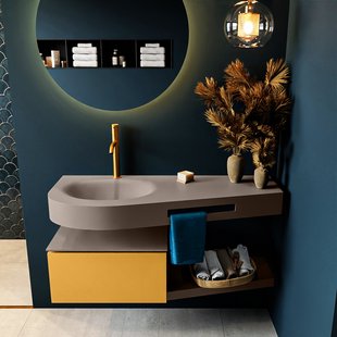 MONDIAZ RIVA 120cm badmeubel onderkast / planchet kleur Ocher met 1 lade. Wastafel DULCET links 1 kraangat kleur Smoke.