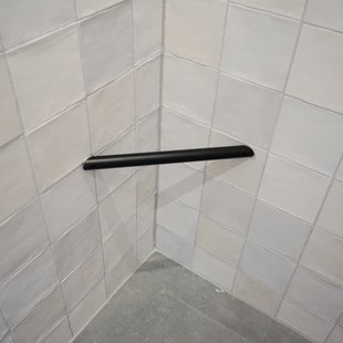 BWS Scheersteun de Voetsteun Voor in de Douche Mat Zwart