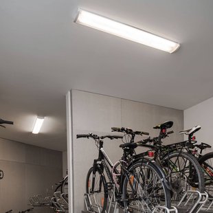 Fagerhult AllFive plafond 114,5x15cm 36W/28W 3.000K