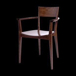 Felda houten eetkamerstoel walnoot - met armleuningen