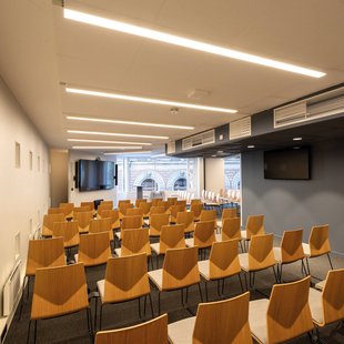 The Light Group SLC LED Strip Full Spectrum Cri Cri 98, 5m IP20 2.700K