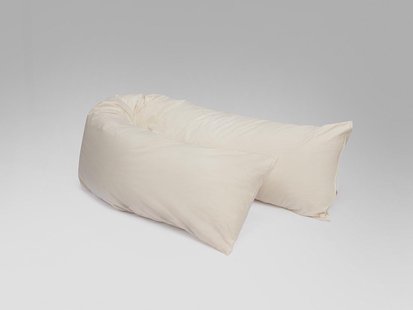 Yumeko Kussen zijslaper wol 35x160 
Vulling: 100% biologische wolbolletjes
Tijk: 100% biologisch katoen