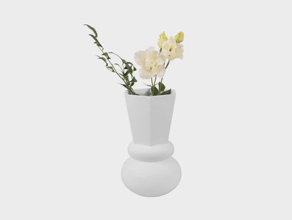 Vaas Geo Crown | Present Time Vaas Geo Crown | Present Time