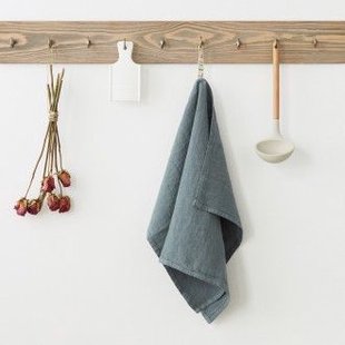 Linen Tales - linnen theedoek - blue fog - 45 x 65 cm. Linen Tales - linnen theedoek - blue fog - 45 x 65 cm.