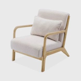sweeek - Scadinavische fauteuil van hout en bouclé stof, Lorens