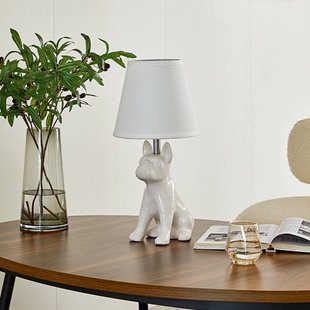Lindby tafellamp Herry, wit, keramiek, hond, 46,5 cm hoog Lindby tafellamp Herry, wit, keramiek, hond, 46,5 cm hoog