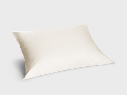 Yumeko Kussensloop katoen satijn warm white 70x90 100% biologisch en fairtrade katoen, satijn geweven