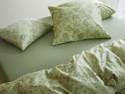 Yumeko Kussensloop katoen satijn green bloom 100% biologisch katoen, satijn geweven