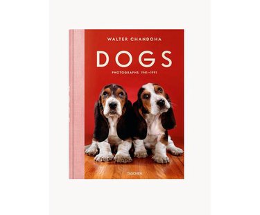 Ge&iuml;llustreerd boek Dogs Photographs 1941-1991