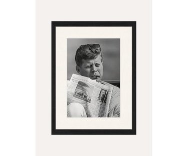 Ingelijste digitale print John