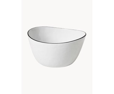 Handgemaakte schaal Salt van porselein