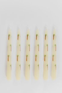 Witte dinerkaarsen met palmbomen 25 cm