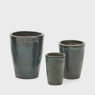 Kave Home - Set Rotja van 3 terracotta bloempotten afgewerkt met blauw