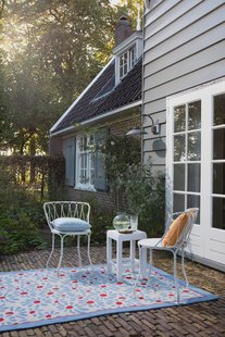 Laura Ashley - Vloerkleed Thorncliff Daisy Sky Blu Outdoor -