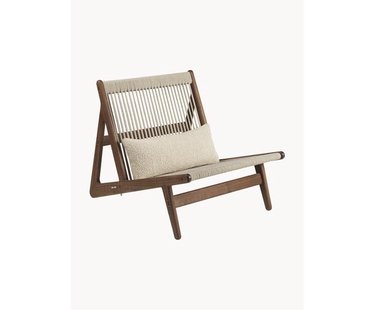 Handgemaakte loungefauteuil MR01 Initial van walnoothout met stoelkussen