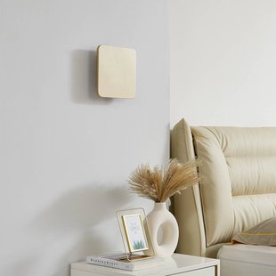 Lucande LED wandlamp Elrik, goudkleurig, 22 cm, metaal