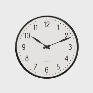 Arne Jacobsen Clocks Arne Jacobsen Station wandklok 21cm