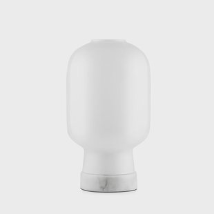 Normann Copenhagen Amp tafellamp wit