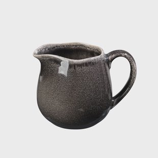 Broste Copenhagen Nordic Coal melkkan 9 cm.