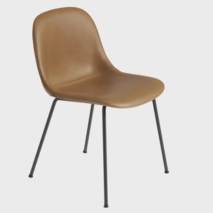 Muuto Fiber stoel Refine leather cognac-Black