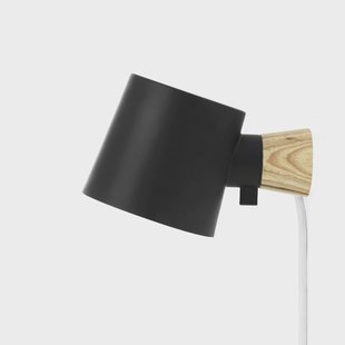 Normann Copenhagen Rise wandlamp zwart