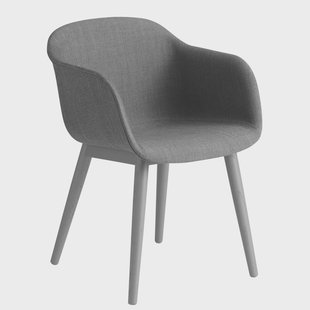 Muuto Fiber Chair stoel met armleuningen en houten poten Remix 133-grey