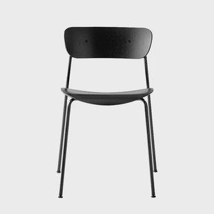 &Tradition Pavilion stoel AV1 zwartgelakt eiken