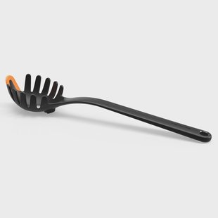 Fiskars Functional Form pastalepel 29 cm Zwart