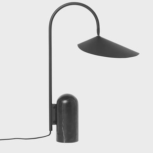 Ferm Living Arum tafellamp Zwart