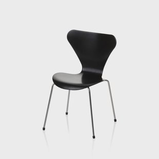 Fritz Hansen Series 7 miniatuurstoel Zwart