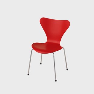Fritz Hansen Series 7 miniatuurstoel Opiumrood