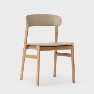 Normann Copenhagen Herit stoel eiken Zand