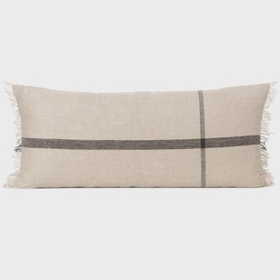Ferm Living Calm kudde camel-black 38x88 cm