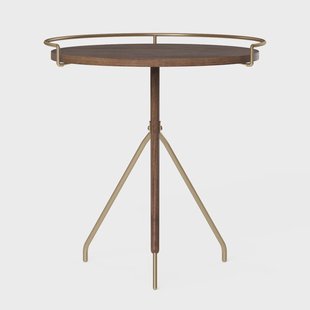Audo Copenhagen Umanoff bijzettafel walnoot-gepolijst messing 45 cm Audo Copenhagen Umanoff bijzettafel walnoot-gepolijst messing 45 cm