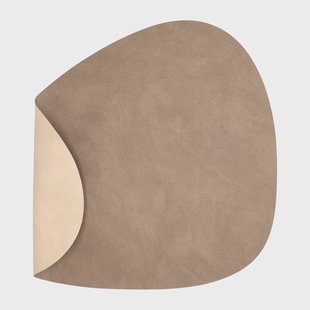LIND DNA Cloud-Nupo placemat keerbaar curve L 1 St. Brown-sand