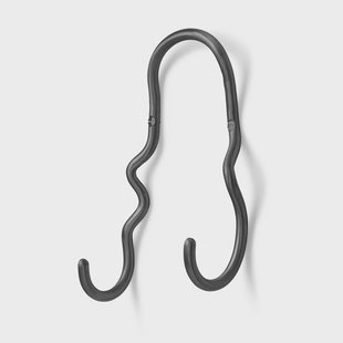 Ferm Living Curvature haak dubbel Zwart messing Ferm Living Curvature haak dubbel Zwart messing