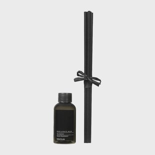 blomus Fraga geurstokjes refill 100 ml Rose & White Musk blomus Fraga geurstokjes refill 100 ml Rose & White Musk