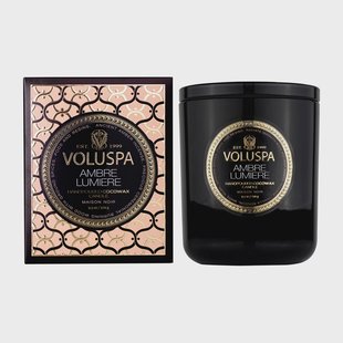 Voluspa Classic Maison Noir geurkaars 60 uur Ambre Lumiere Voluspa Classic Maison Noir geurkaars 60 uur Ambre Lumiere