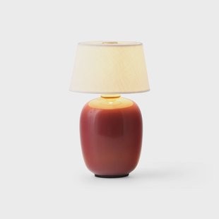 Audo Copenhagen Torso tafellamp portable Ruby Audo Copenhagen Torso tafellamp portable Ruby